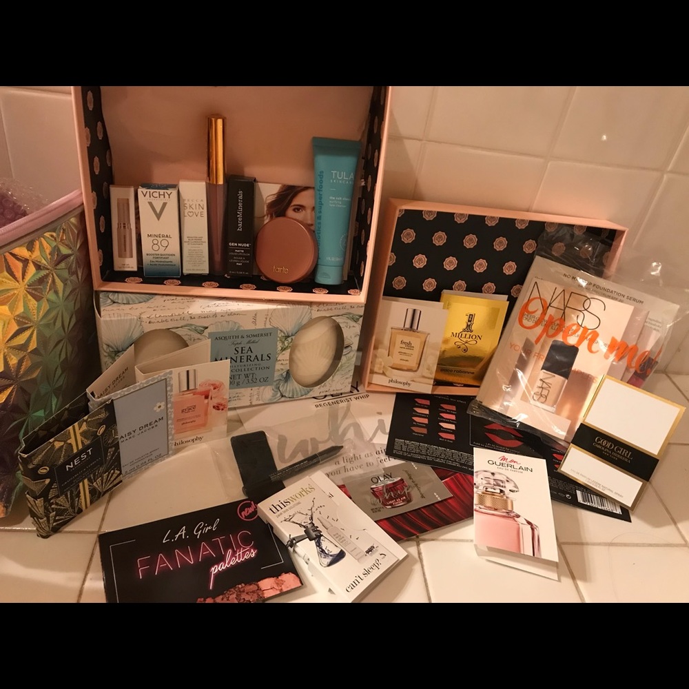 25 piece bundle - Picture 2 of 7